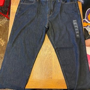 Aeropostale Stretch Straight leg jeans. 38x32. NWT